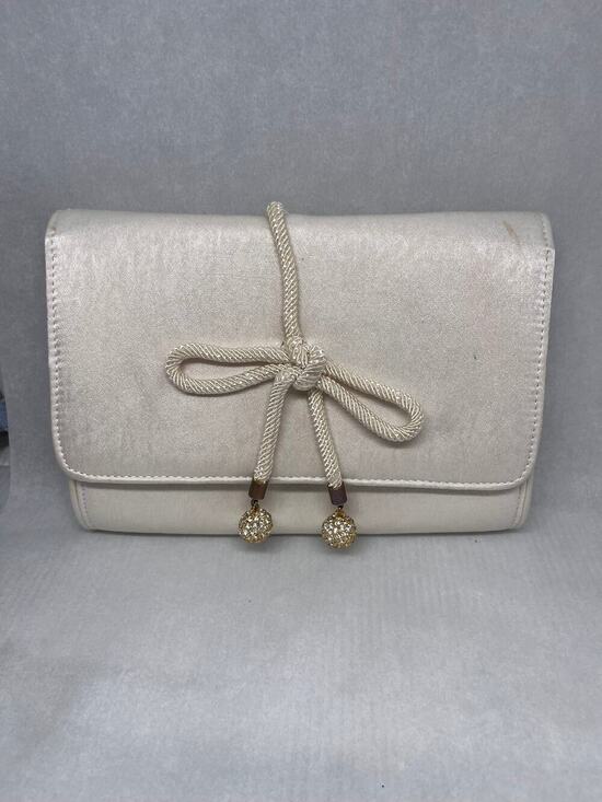 Susan Gail Handbags - Vintage Silvery White Susan Gail Evening Bag